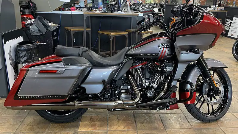 Harley-Davidson Unveils Sportiest Milwaukee Bagger, the 2024 CVO Road Glide ST