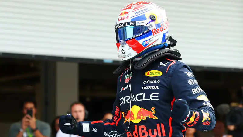Antonelli takes pole for US GP as Verstappen qualifies second
