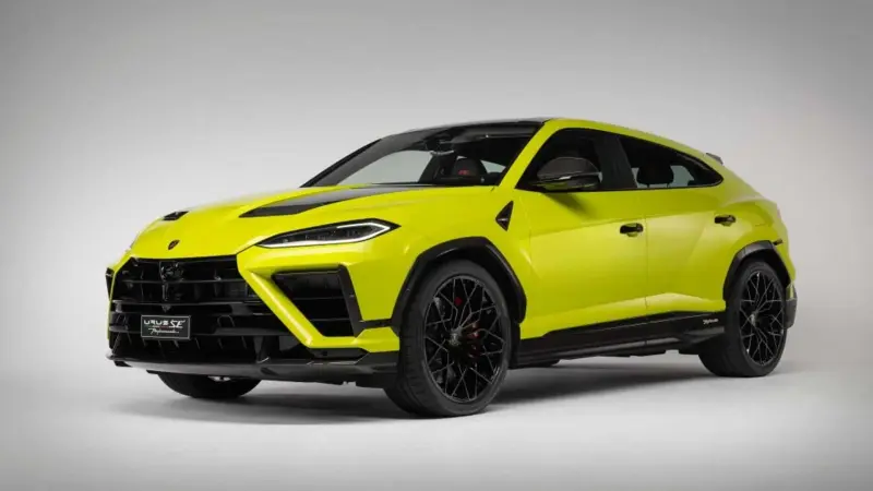 Lamborghini Urus SE Performante hits the track: 1,000 Nm and AURA air suspension