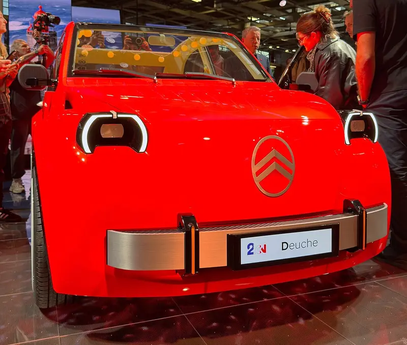 Paris Motor Show 2026: Electric 2CV, ID. Tiguan and Turkish-built new Bayon