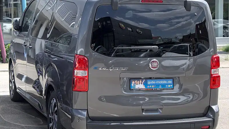 Tofaş 7,5 milyonuncu aracını üretti, banttan Fiat Ulysse indi