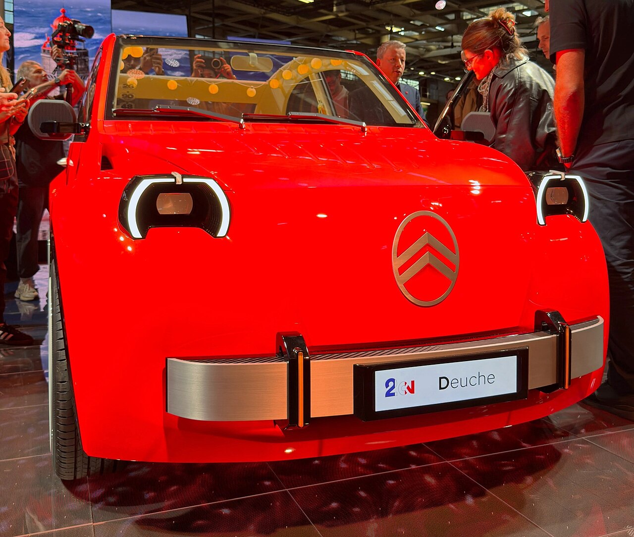 Paris Otomobil Fuarı 2026: Elektrikli 2CV, ID. Tiguan ve Türkiye üretimi yeni Bayon